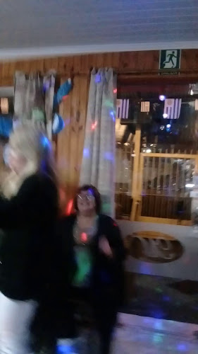 Comentarii opinii despre Mariana Gourmet "El bodegón de Carmelo"