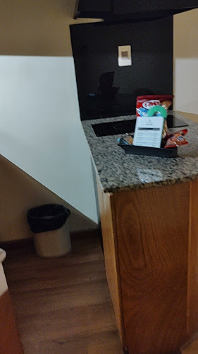 Opinii despre Hotel Armon Suites în Montevideo - Gastronomía y hostelería