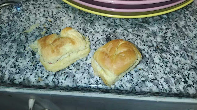 Opinii despre El Louvre în Montevideo - Gastronomía y hostelería