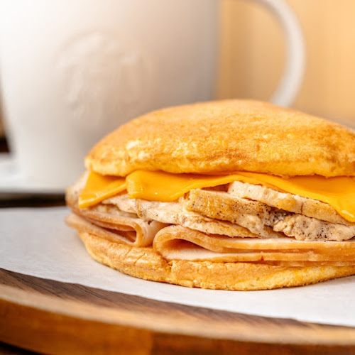 Starbucks - Ciudad de la Costa