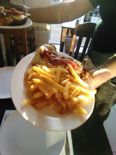 Opinii despre El Reencuentro în Rivera - Gastronomía y hostelería