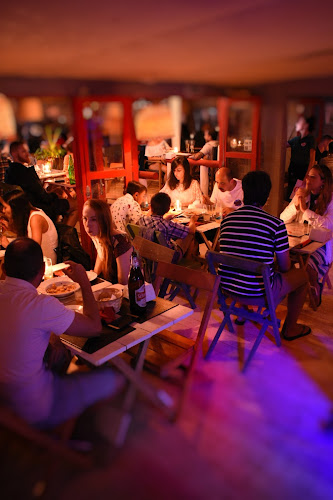 Hola Amor Bar Boutique - Gastronomía y hostelería