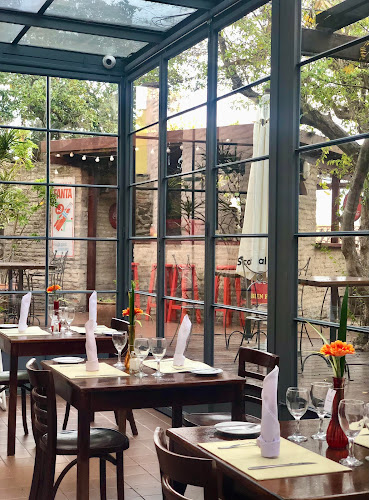 Vasconcellos 153, 70000 Col. del Sacramento, Departamento de Colonia