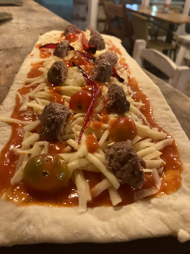 Comentarii opinii despre La Fusión Pizza & Café