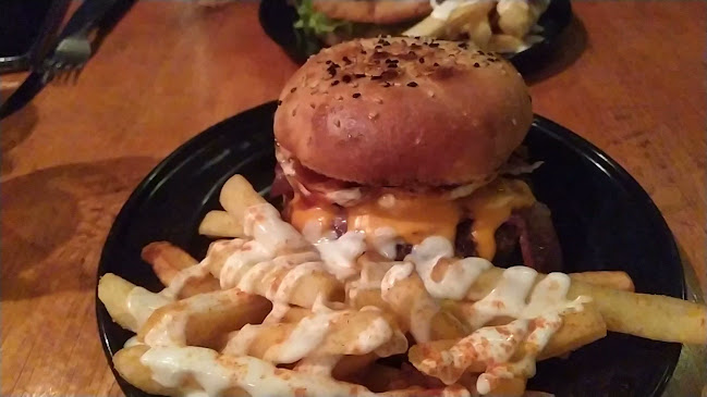 Opinii despre Cervecería Shelter în Montevideo - Gastronomía y hostelería