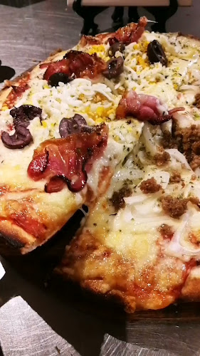 Panadería, Rotiseria y Cafetería Juntos a la Par - Punta del Diablo