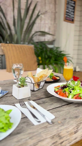 Opinii despre Pura Vida Resto în La Barra - Gastronomía y hostelería