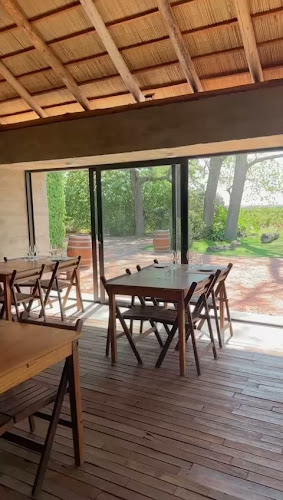 Opinii despre MonfrA winerestaurant în Montevideo - Gastronomía y hostelería