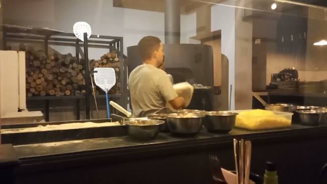 Opinii despre NAPO Pizza Napoletana în Col. del Sacramento - Gastronomía y hostelería