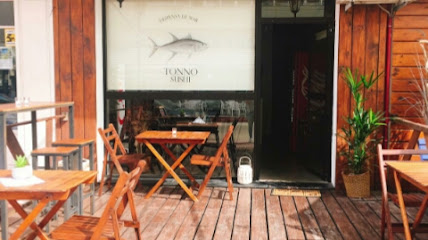 TONNO SUSHI