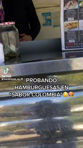 Opinii despre EL SABOR COLOMBIANO carrito de hamburguesa în Montevideo - Gastronomía y hostelería