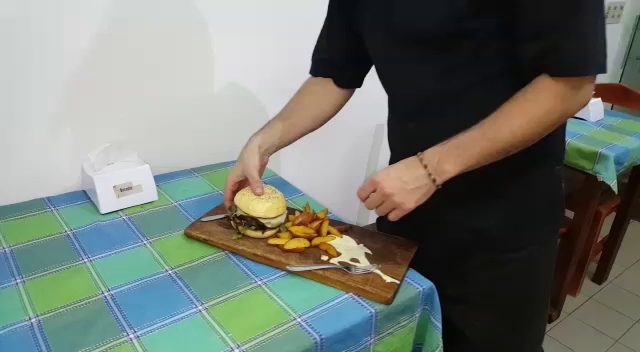 Opinii despre Bocados, Rotisería în Punta del Este - Gastronomía y hostelería