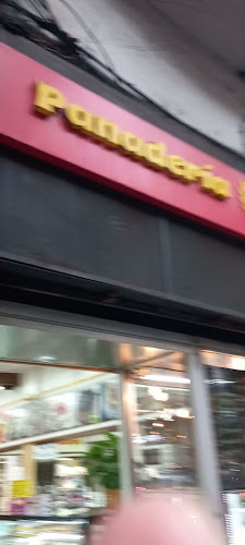Opinii despre Panadería y Confitería Calo în Montevideo - Gastronomía y hostelería