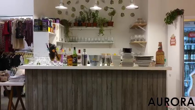 Opinii despre Aurora Food&Fashion Bistró în Paso de los Toros - Gastronomía y hostelería