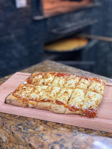 Cabildo 1951, Miguelete esq, Montevideo