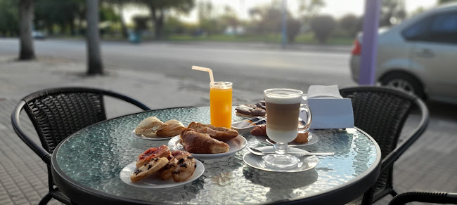 Coffee & Ice Cream - Young