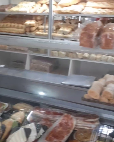 Opinii despre Panadería "Espiga de Oro" în Maldonado - Gastronomía y hostelería