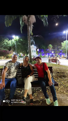 Opinii despre El obelisco în Salto - Gastronomía y hostelería