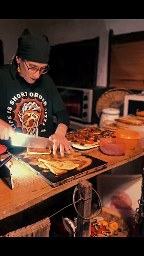 Opinii despre Pizzas Como Maná în La Capuera - Gastronomía y hostelería