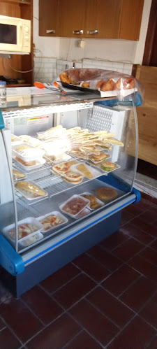 Comentarii opinii despre Rotisería DELEITES Y PLACERES