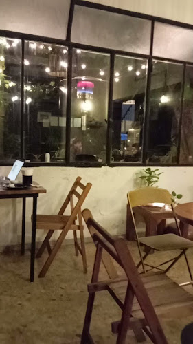 Comentarii opinii despre MACOCO Café