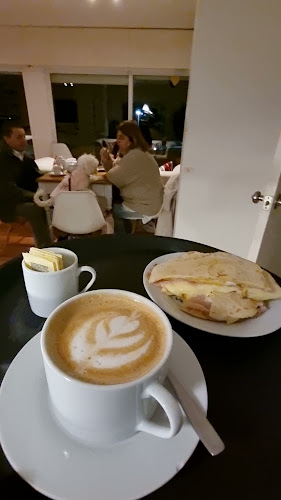 Opinii despre La Beduina Café în Col. del Sacramento - Gastronomía y hostelería