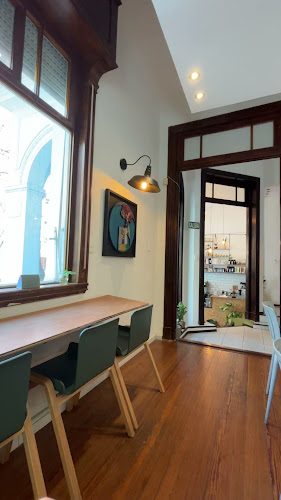 Opinii despre Sauco café în Montevideo - Gastronomía y hostelería