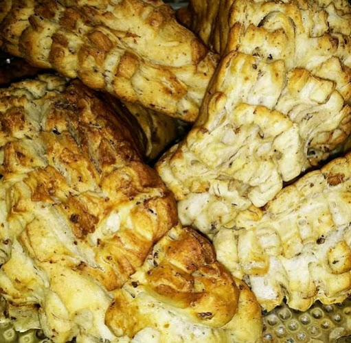 Don Luciano Larrañaga ( ex Carlos, Miguel Furriol esquina, Pando, Departamento de Canelones