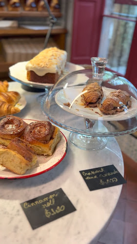 Opinii despre Albertine în Col. del Sacramento - Gastronomía y hostelería