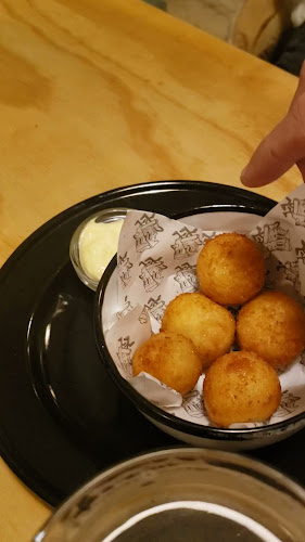 Opinii despre Fundamento Pizza Cordón în Montevideo - Gastronomía y hostelería