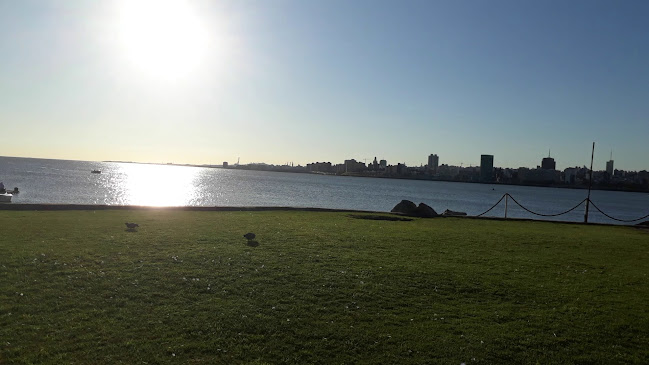 Opinii despre Restaurante Club Pescadores de Montevideo în Montevideo - Gastronomía y hostelería