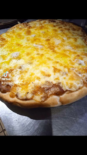 Opinii despre Panadería, Rotiseria y Cafetería Juntos a la Par în Punta del Diablo - Gastronomía y hostelería