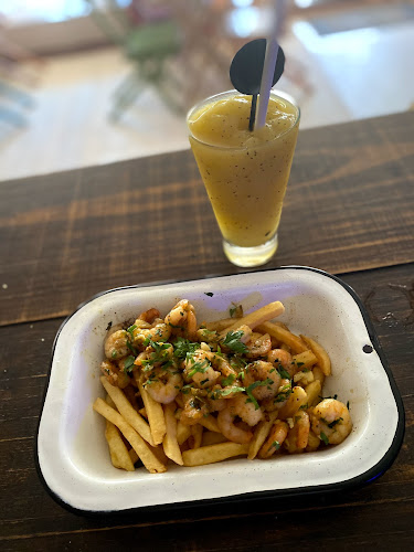 Hola Amor Bar Boutique - Punta del Diablo