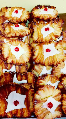 Opinii despre Panadería y Confitería "ORIENTAL" în Sarandí Grande - Gastronomía y hostelería