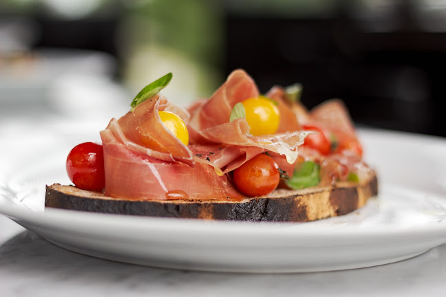 Comentarii opinii despre Las Liebres - Restaurante | Hotel