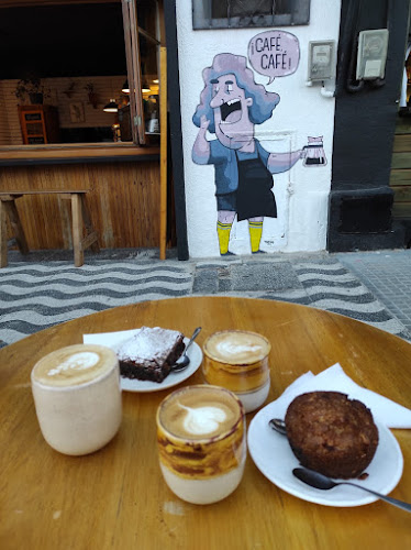 Comentarii opinii despre Forajida Café