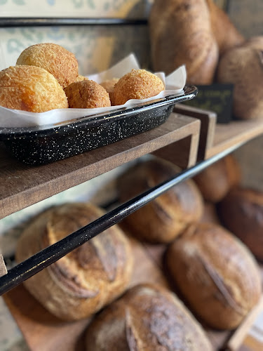 Comentarii opinii despre Albertine