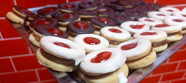 Panaderia y Confiteria Thaay's - Gastronomía y hostelería