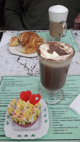 Té, chocolate, café... Confitería