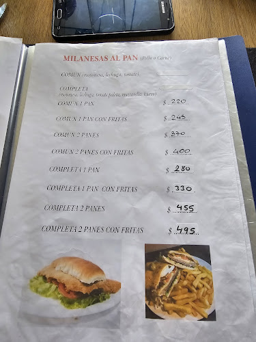 Opinii despre Bar y Restaurante El Amarillo în San José de Mayo - Gastronomía y hostelería