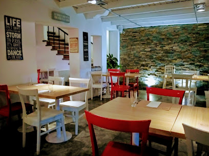 Olivia Restó Snack Bar