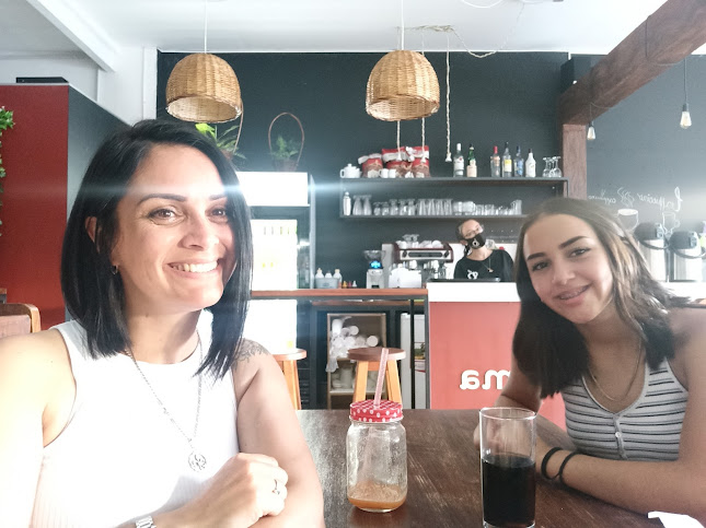 Dharma Café - Rivera