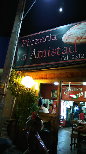 Pizzeria La Amistad - Gastronomía y hostelería