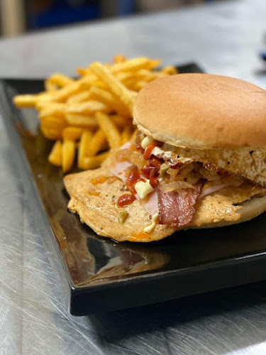 Comentarii opinii despre Rey Donnal's