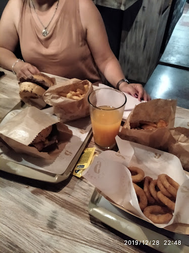 Ginebra Burgers - Gastronomía y hostelería