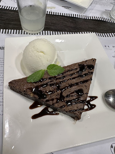 Gral. Flores 333, 70000 Col. del Sacramento, Departamento de Colonia