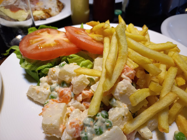 Camino Carrasco 4301 esq. 20 de Febrero, Cno. Carrasco, 12100 Montevideo, Departamento de Montevideo