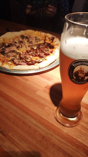 Genoveva Pizza & Birra - Gastronomía y hostelería