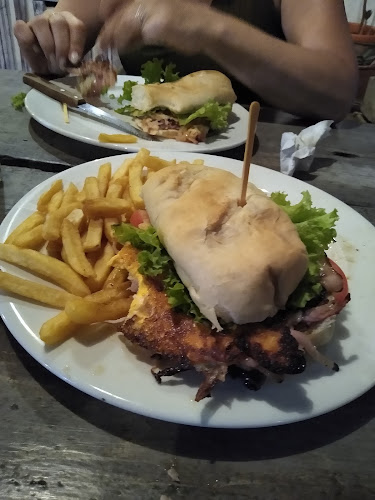 Rustic resto bar - Punta del Este