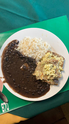 Comentarii opinii despre Johnnie's Bar y Restaurante